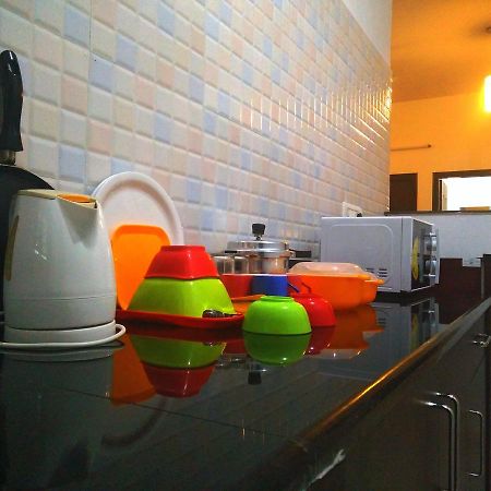 Varsha Enclave- Trinity House Aparthotel Mysore Luaran gambar