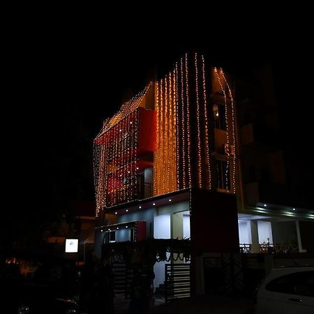 Varsha Enclave- Trinity House Aparthotel Mysore Luaran gambar