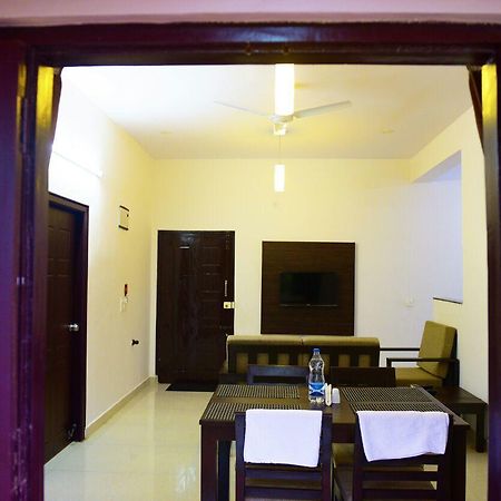 Varsha Enclave- Trinity House Aparthotel Mysore Luaran gambar