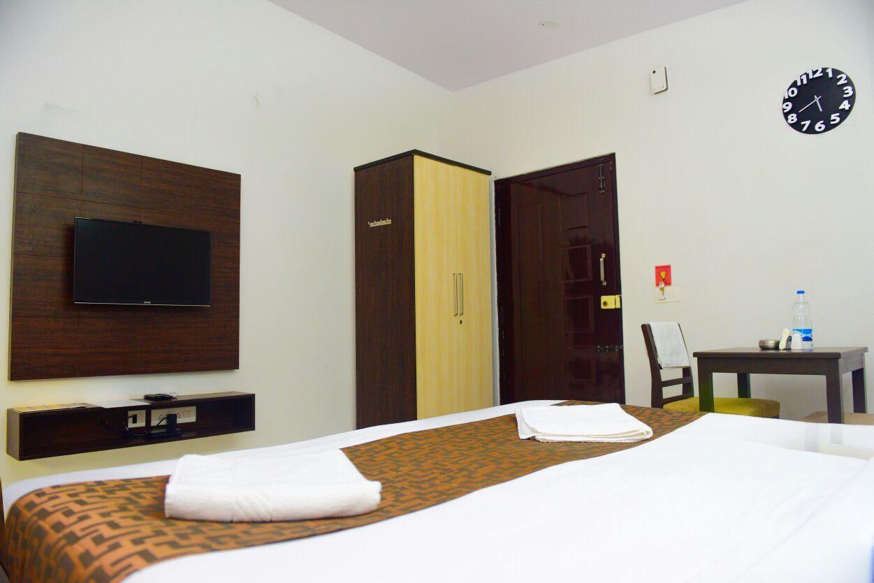 Varsha Enclave- Trinity House Aparthotel Mysore Luaran gambar