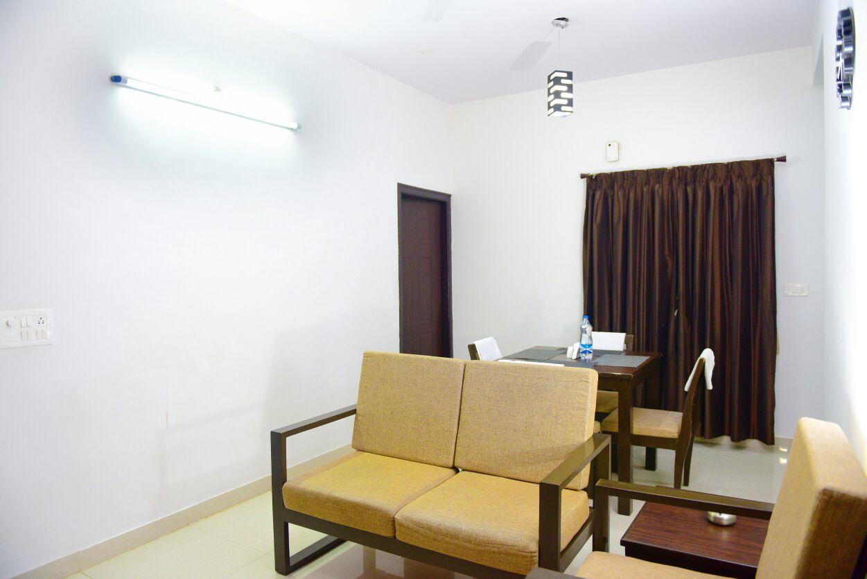 Varsha Enclave- Trinity House Aparthotel Mysore Luaran gambar