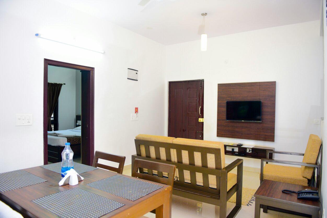 Varsha Enclave- Trinity House Aparthotel Mysore Luaran gambar