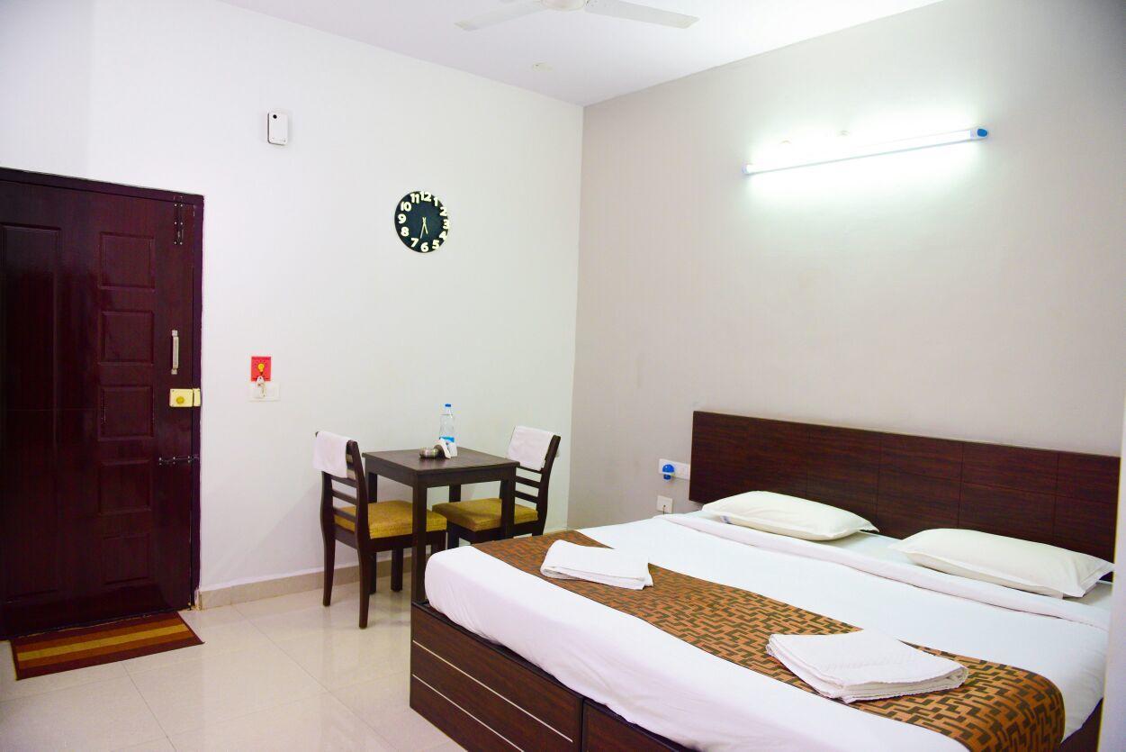 Varsha Enclave- Trinity House Aparthotel Mysore Luaran gambar