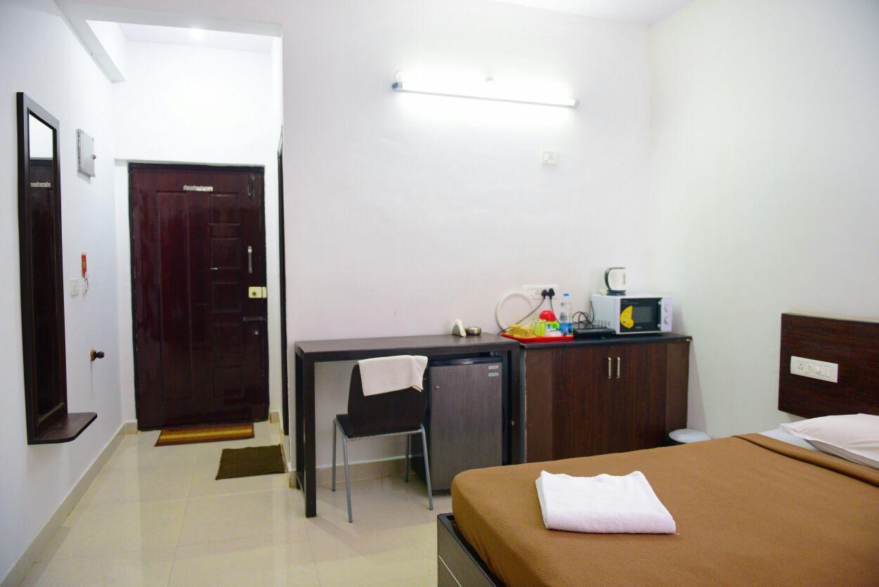 Varsha Enclave- Trinity House Aparthotel Mysore Luaran gambar